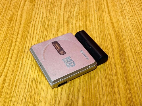 Sony e35 minidisc walkman - sony,
