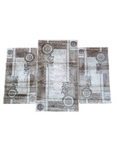 Tris scendiletti a pelo rasato