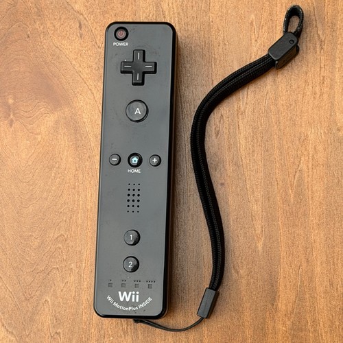 Telecomando nintendo wii più - nintendo,