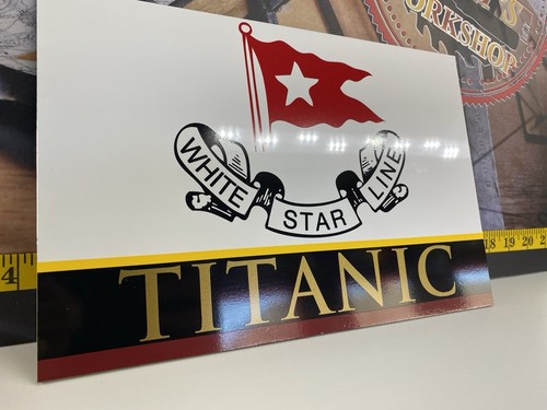 Titanic sign - (white, star