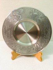 Piatto decorativo in peltro Selangor 24,5 cm design etnico mitico in rilievo ...