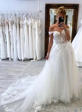 Splendidi abiti da sposa in