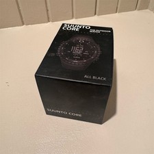 Orologio sportivo digitale uomo Suunto Core All Black con altimetro e bussola