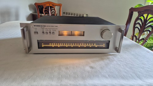 Radio mitsubishi f680 - mitsubishi, –