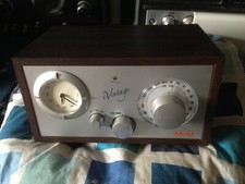 Radio AKAI AM/FM  "Vintage"