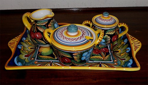 Deruta italian pottery tutta - pottery,