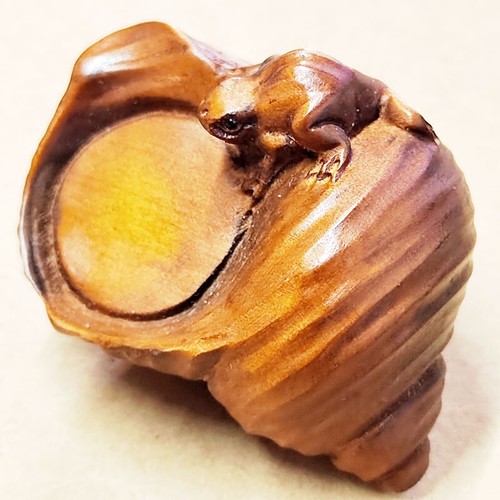 M8840 hand carved boxwood - 2",