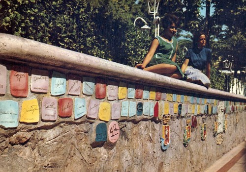 Cartolina muretto di alassio - ",