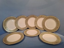 ROYAL DOULTON MODELLO