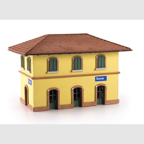 Stazione ferroviaria suno - stazione,