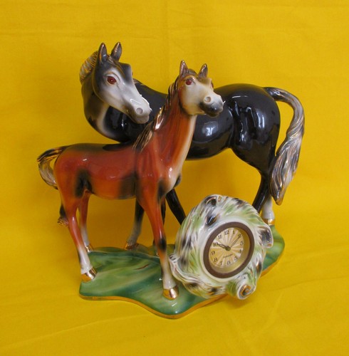 Opera firmata in ceramica - firmata,