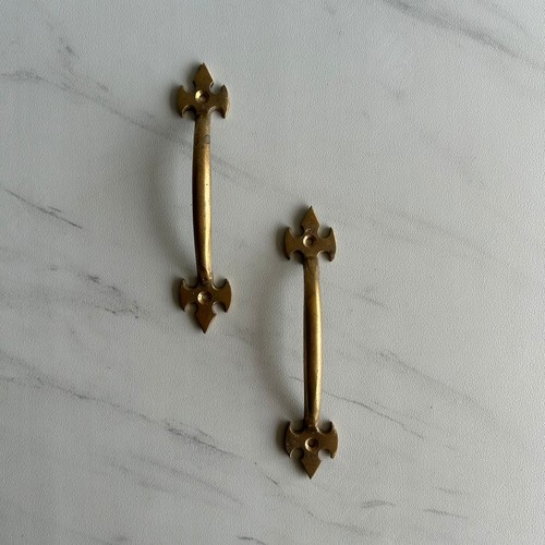 Maniglie ottone gotico - in,