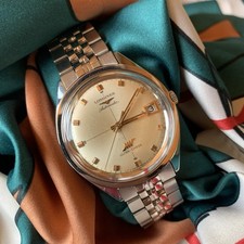 1969 LONGINES ULTRA-CHRON “Sunray champagne” - Ref. 8301 - 3 Cal. 431