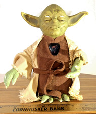 Vintage Star Wars Yoda Furby