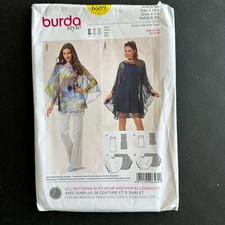 Abito smanicato Burda modello