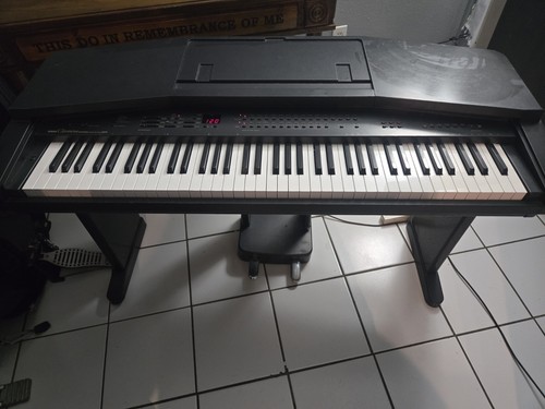Yamaha clavinova cvp - yamaha,