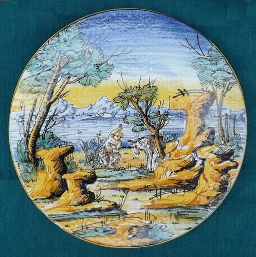 Vecchio piatto ceramica - vecchio, in