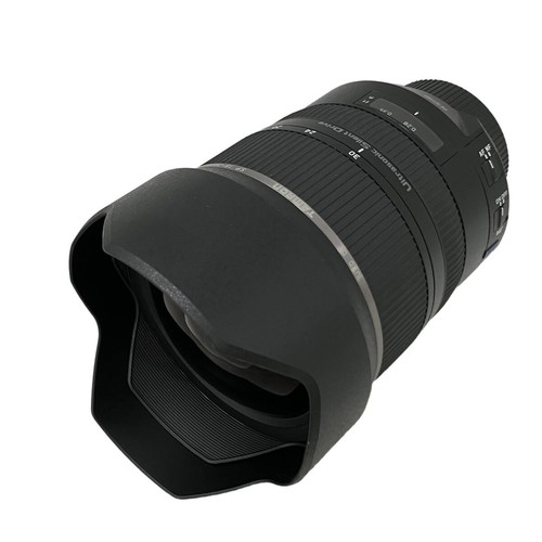 Tamron 30mm 8 di vc - f/2.8,