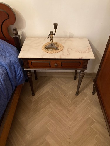 Coppia comodini legno - di, e