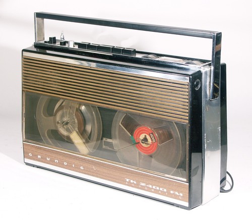 Grundig 2400 fm - 2400,
