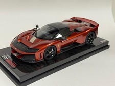 1/18 MR Collezione Ferrari F80 Rame Mica "Arancione" su Base Carbonio FE045D