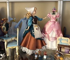 Disney Principessa Cenerentola Edizione Limitata Bambola con Vanità Play Set 