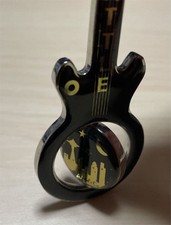 Acquista un portachiavi Gibson Les Paul doppio taglio a Seattle #2f625b