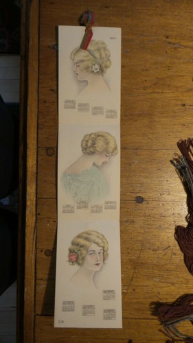 Antico calendario pieghevole