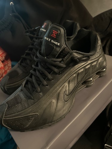 Taglia nike shox r4 - taglia,