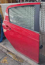 670030D190 Porta post. DX