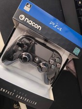 Nacon PS4 Pad compact black