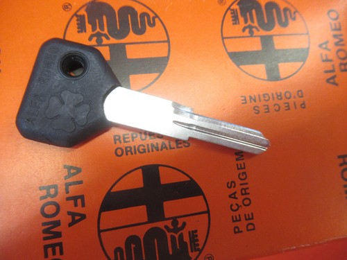 Chiave grezza originale alfa - chiave,