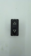 interruttore pulsante bottone alzacristallo anteriore peugeot 106