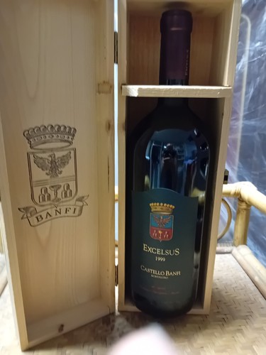 Bottiglia vino rosso - vino, con