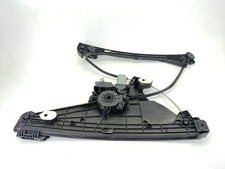 9829043680 FRONT LEFT WINDOW