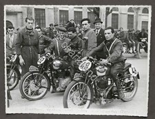 Fotografia motociclismo piloti Gilera - Masserini e Leoni - Alessandria 1940