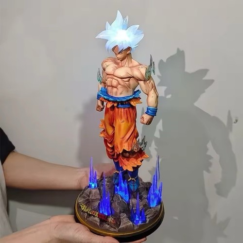 Dragon ball son - dragon, goku