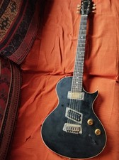 Gibson Night Hawk, Chitarra Vintage Anno 1993. Con Custodia Imbottita Levi's