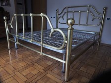 letto matrimoniale in ottone anni 70 con rete in acciaio marca Ondaflex
