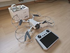 Dji Mini 3 Pro con controller