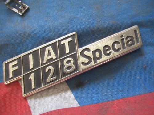 Fiat 128 special scritta - special,