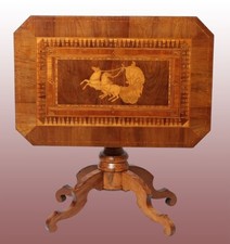 Tavolino sorrentino con