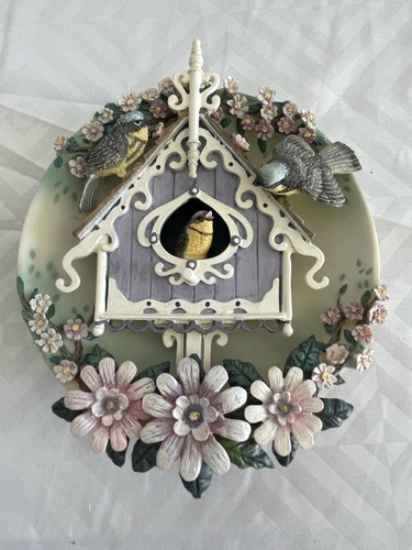 Nesting neighbors bird - 3d,