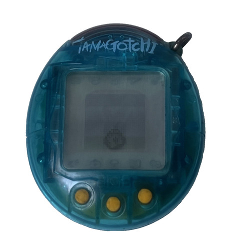 Tamagotchi 2004 bandai - 2004, v1