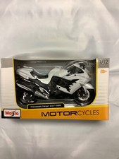 Moto Kawasaki ZX-14r bianca 1/12 pressofusa Maisto nuova