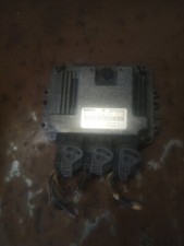 Centralina BOSCH ECU Motore 0281013907 Renault (Codice Rif. 8200705747)