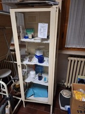 Vetrinetta da studio medico