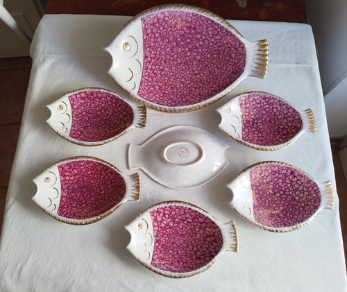 Collezione completa piatti