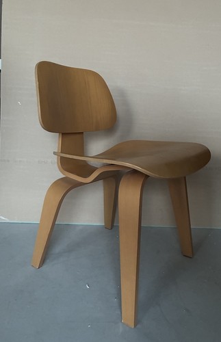 Rare vitra chair plywood - rare,