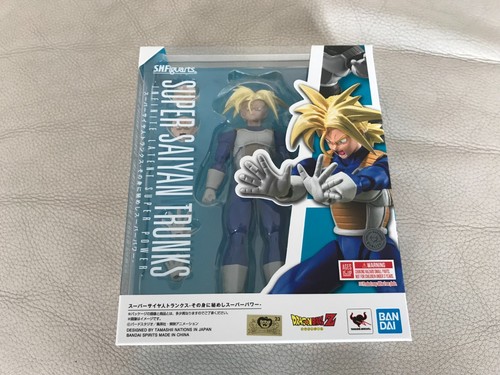 Bandai figuarts dragon ball - bandai,